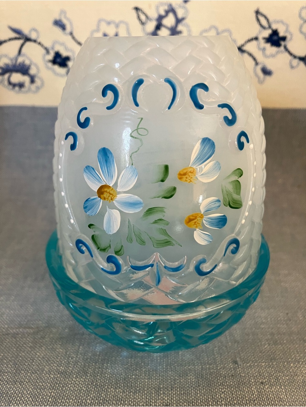 Fenton Basket Weave Hand Painted Fairy Light Beautiful Blue & White handpainted